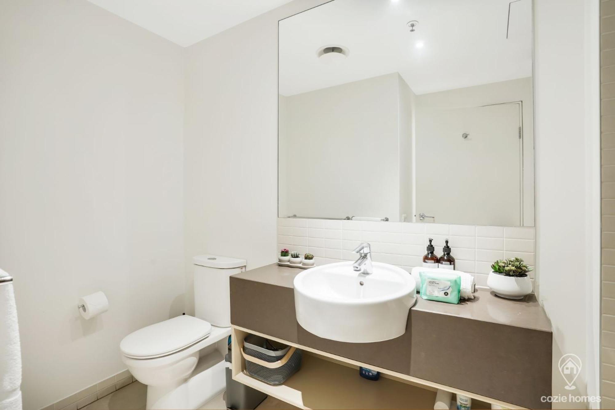 فندق 602 Harbour Lights With Ocean Views كيرنز الغرفة الصورة